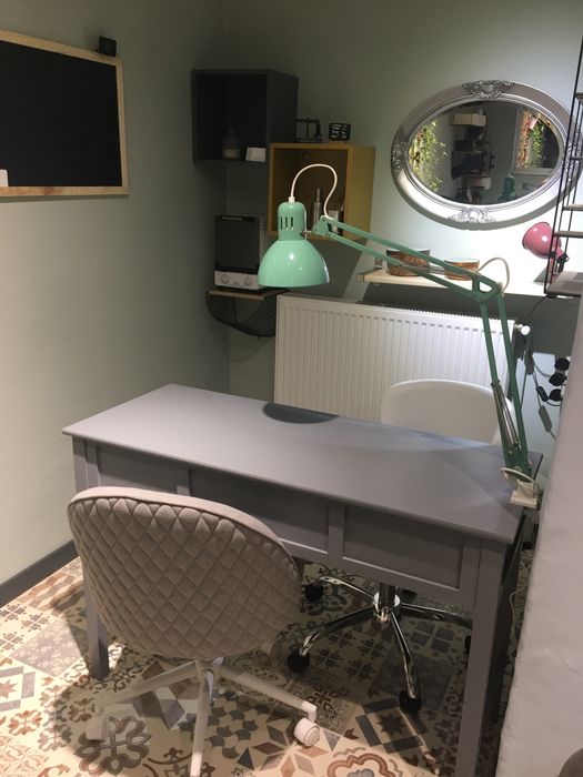 Beauty Boutique inchiriaza post manichiura!