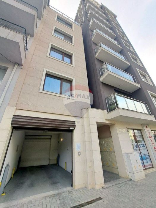 Гараж под наем в района на Гранд Мол, гр. Варна Т4278