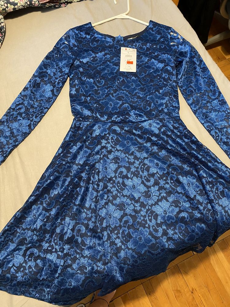 Нова Рокля Cropp