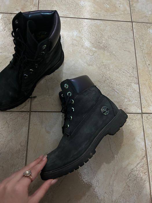 Bocanci Timberland negri cu banda holografica