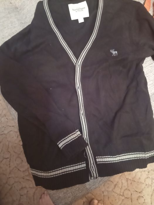 Продам  пуловер мужской фирменный