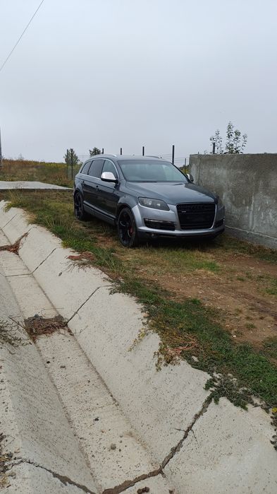 dezmembrez audi q7
