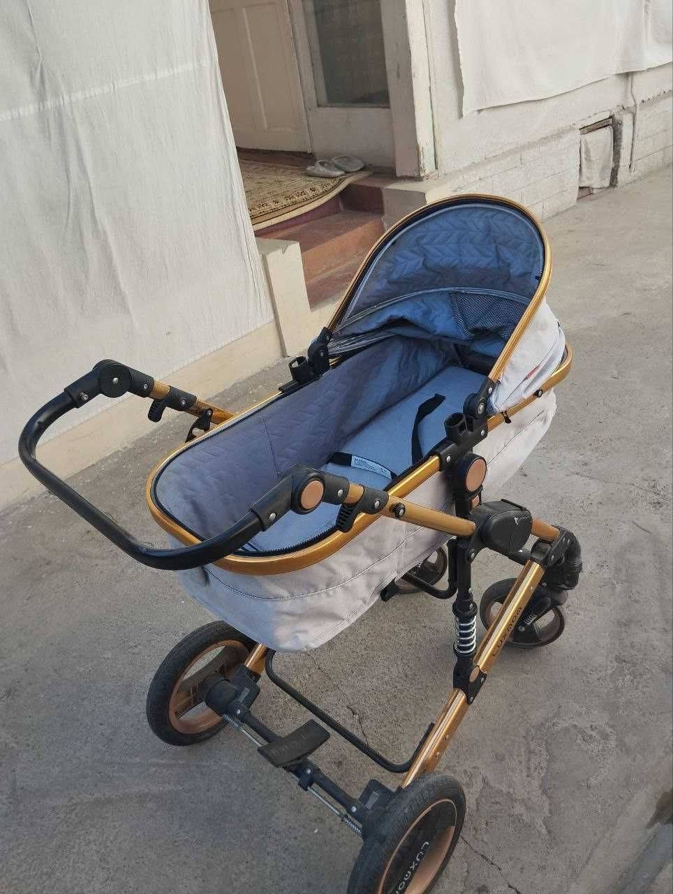 Детская коляска с автокреслой