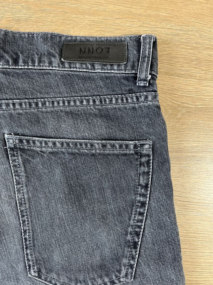 Levis,NN07 мъжки къси панталони размер 32