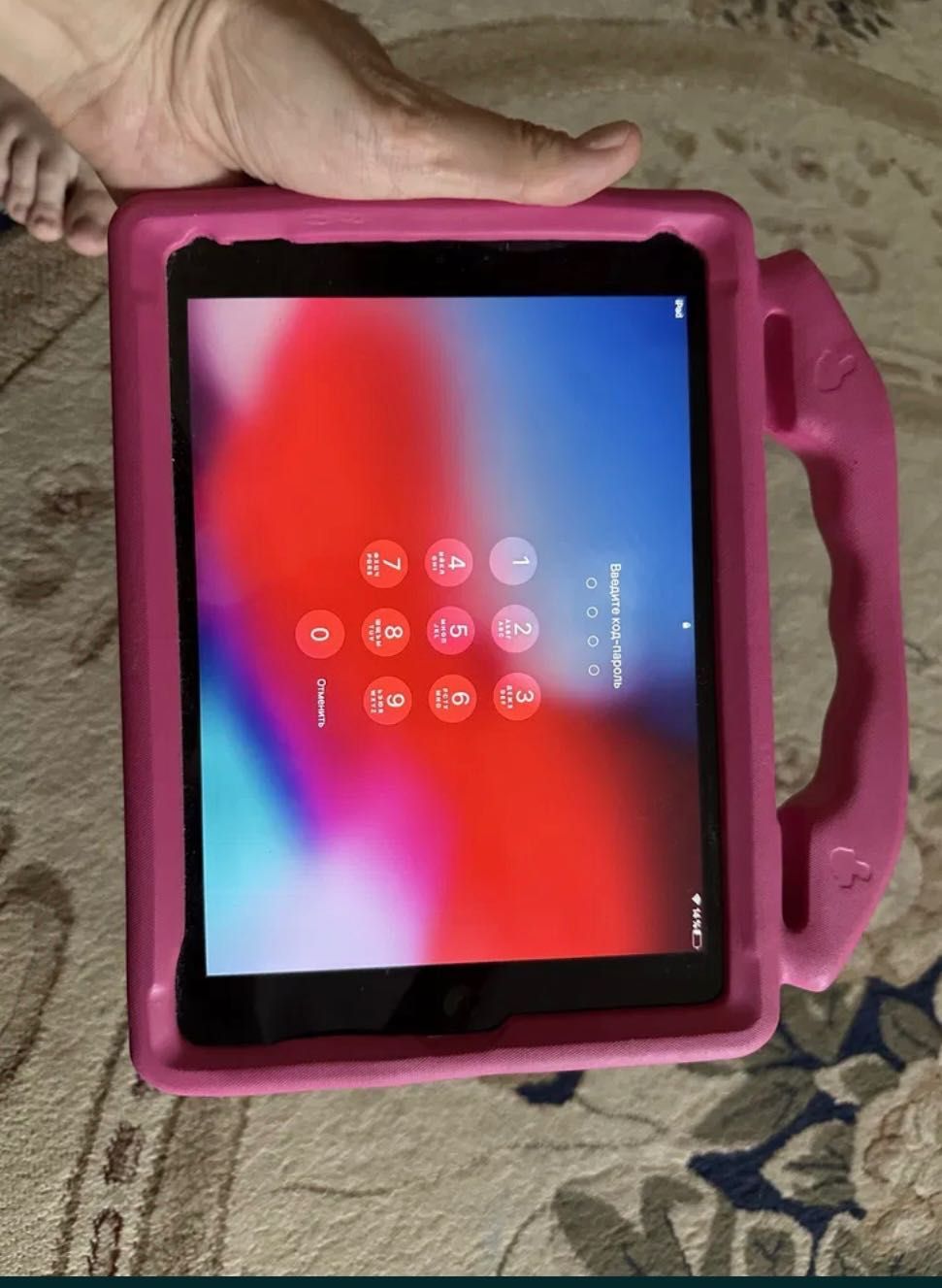 Продается iPad Air1, 16 g