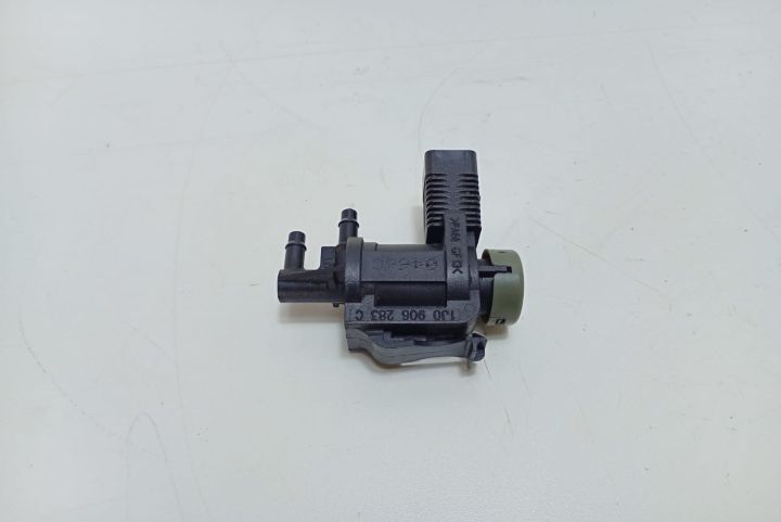 Supapa vacuum 1J0906283C Volkswagen VW Bora prima generatie seria