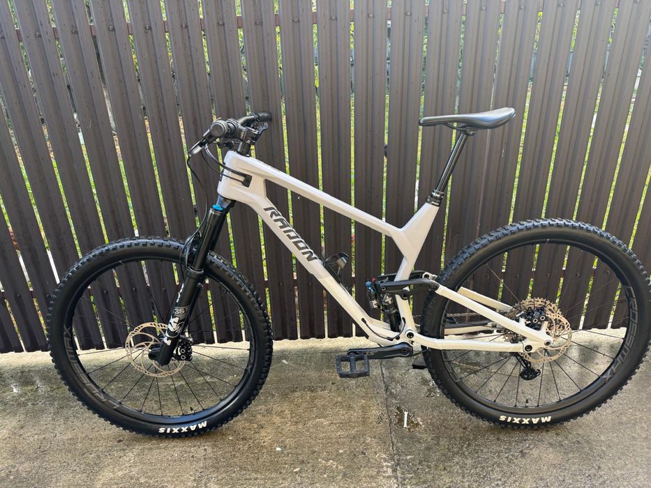 Bicicleta 29 Radon Slide Trail 9.0 carbon 2024