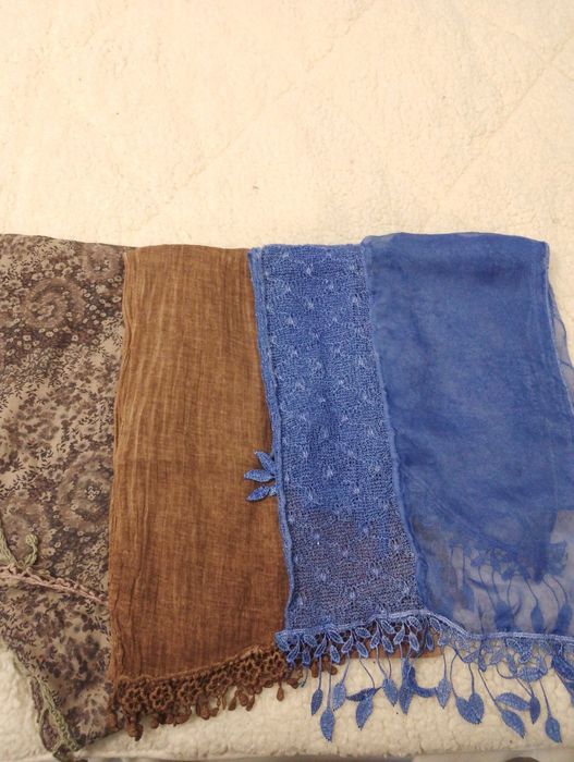 Шалчета и други,продавам ги три за 10 лева по избор.