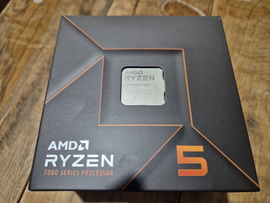 Procesor AMD Ryzen 5 7600