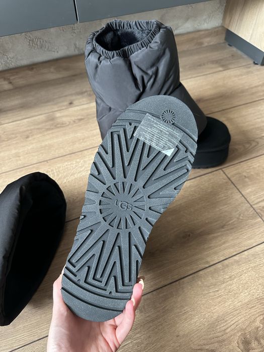 UGG Mini Dipper Puffer Нови