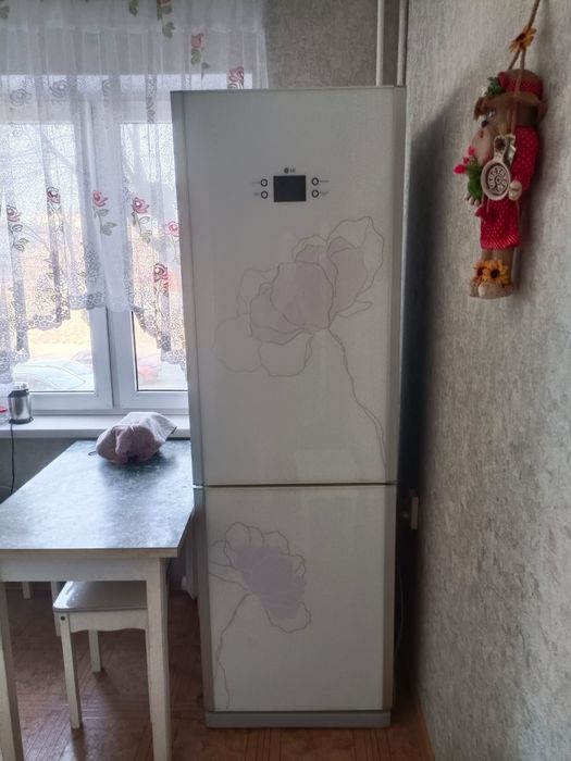 Холодильник LG б/у
