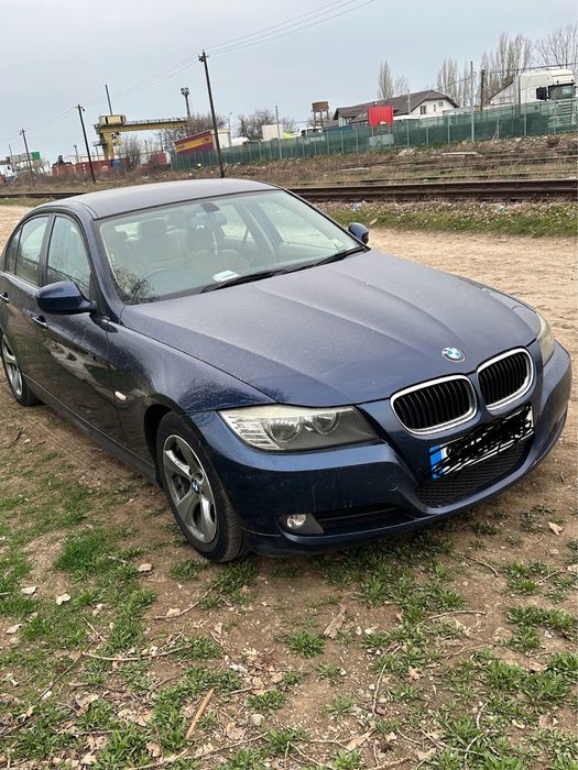Bara fata bmw e90 e91 lci capota bmw e90 e91 lci