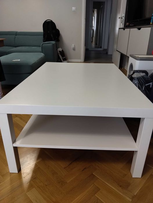 Подарявам Холна маса IKEA Lack бяла