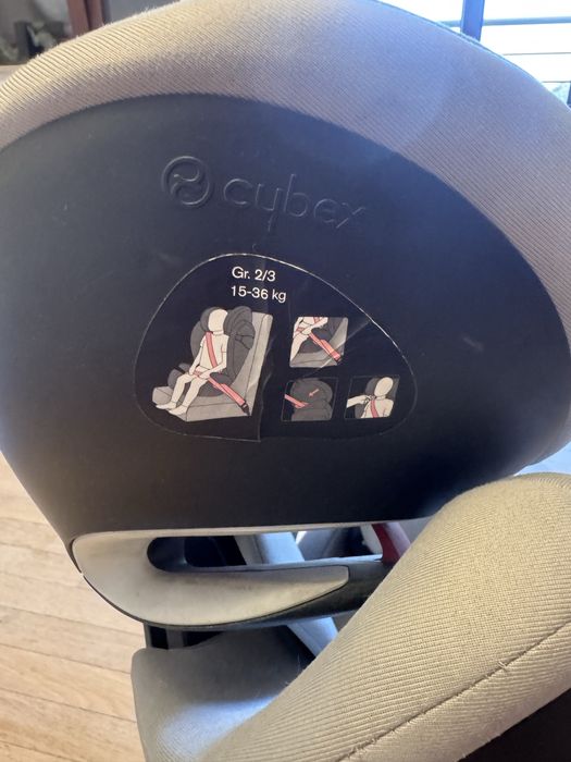 Vand scaun Cybex, Gr. 2/3 15-36 kg, in stare foarte buna.