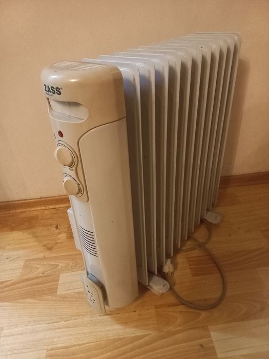 Продам масляный обогреватель