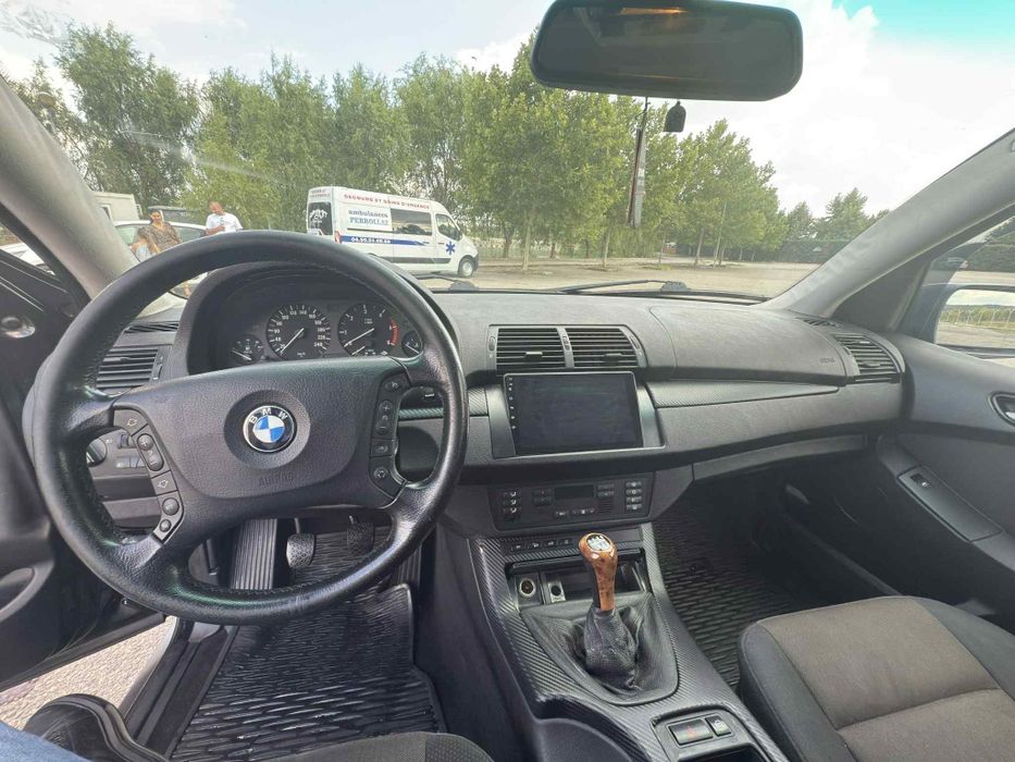 Vând BMW X5 ,e 53