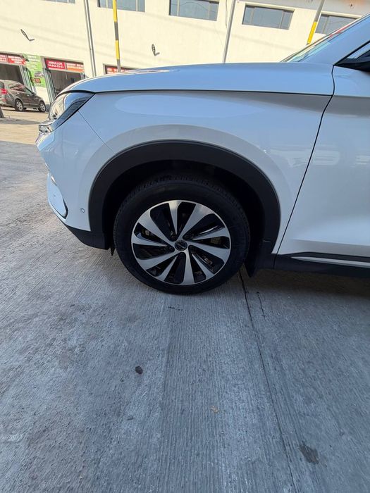 Byd song plus champion gibrid. 2023 yil