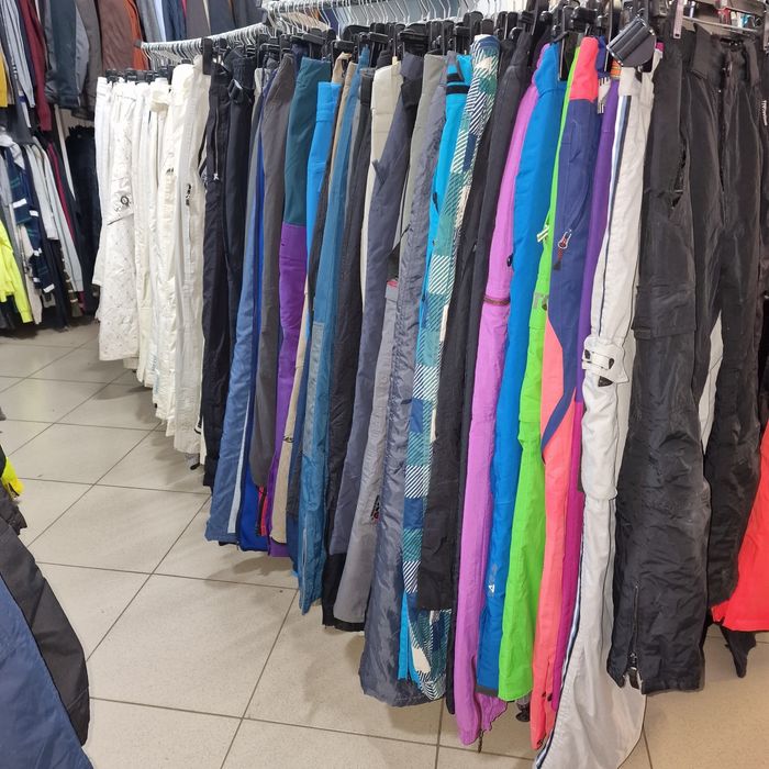 Pantaloni ski mai multe modele