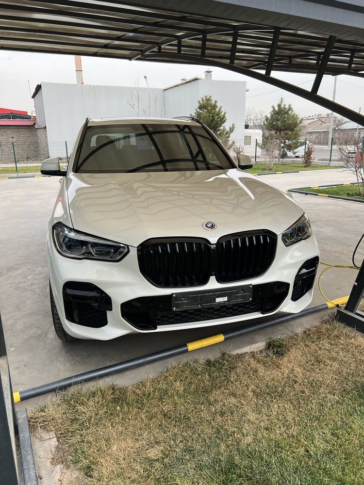 Продается BMW X5 eDrive 45