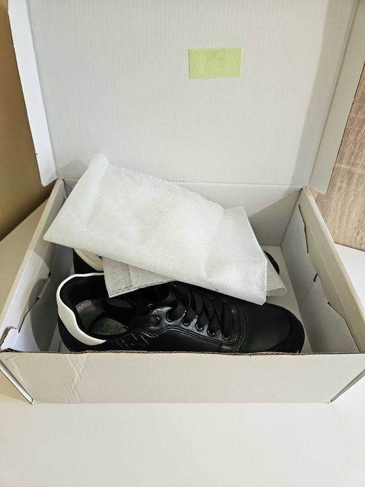 Кецове на  Liu jo