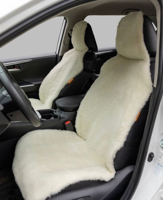 Чехлы автомобильные на передние и задние сиденья.
