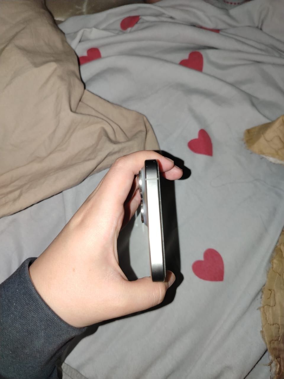 iPhone 15 pro 256 гб