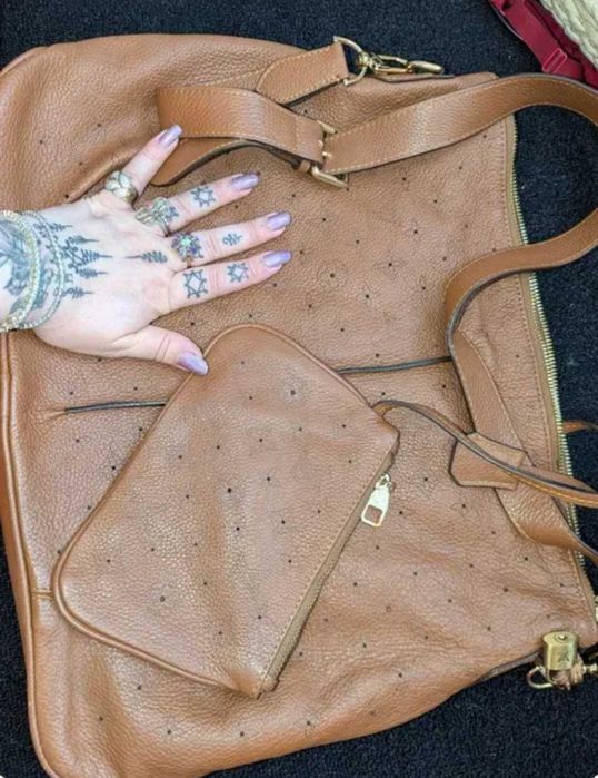 Geanta originala Louis Vuitton Selene bag, cu lacăt și portofel