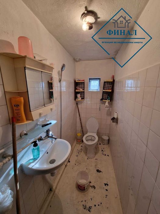 Продава се Къща в с. Правенци, Област Шумен - 80 кв.м за 383 €/кв.м - Снимка #8