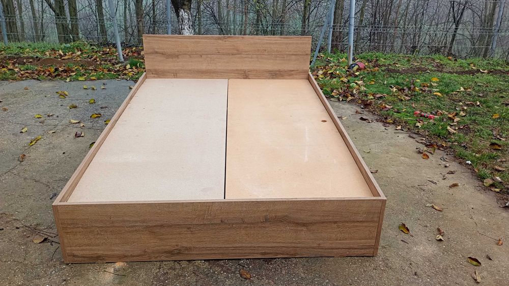 Pat complet cu saltea 200 cm × 140 cm