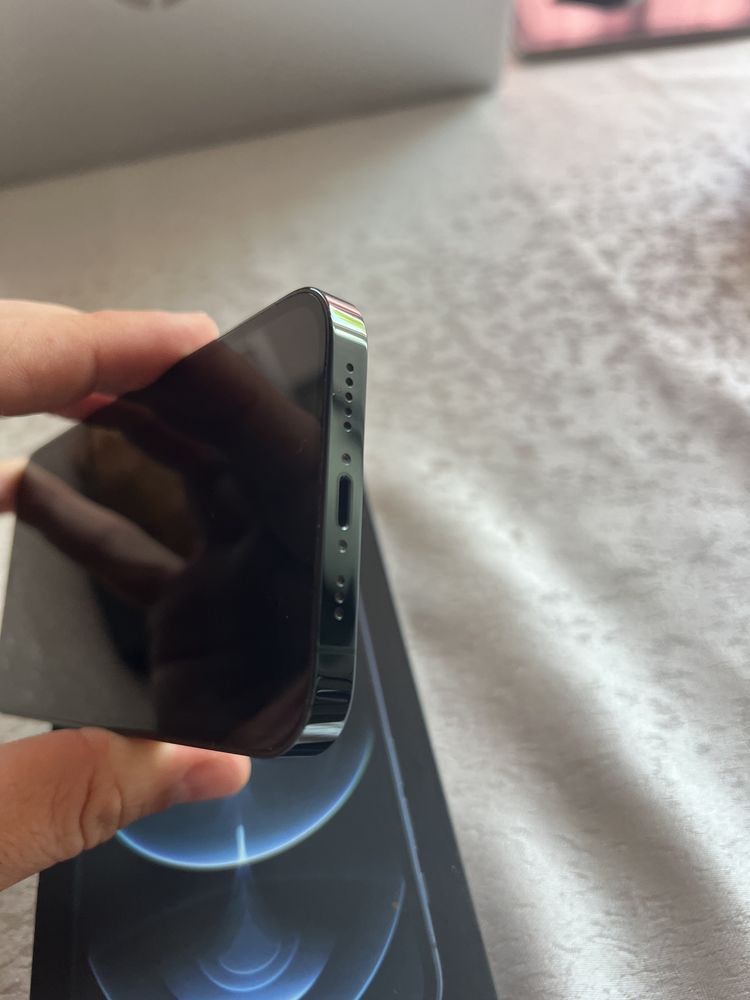 Продавам Iphone 12 Pro Pacific Blue 128 GB