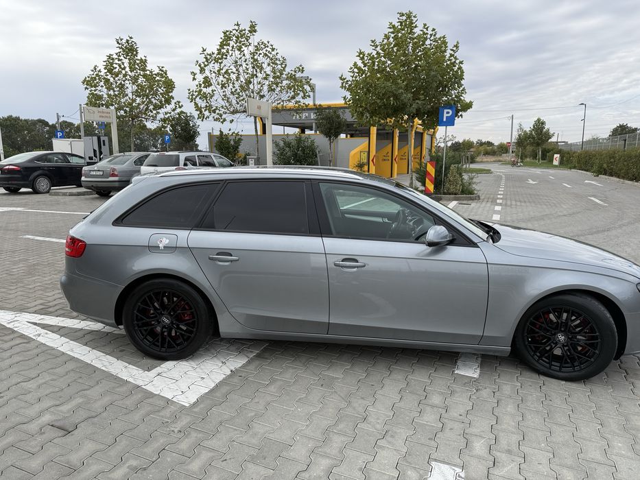 Vand Audi A4 an 2010 automat