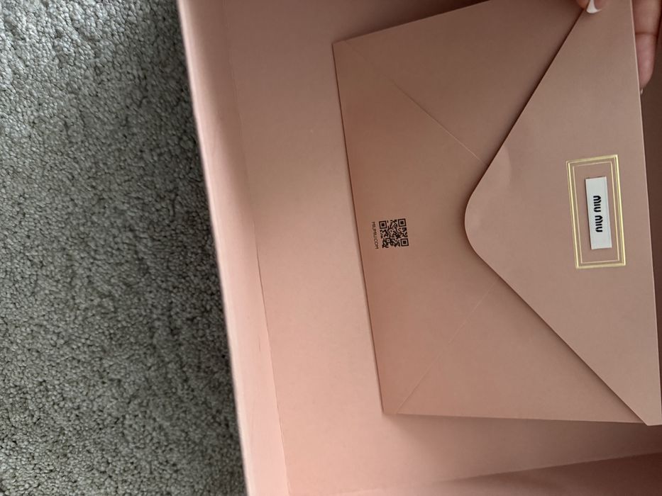 Miu miu обувки нови 40