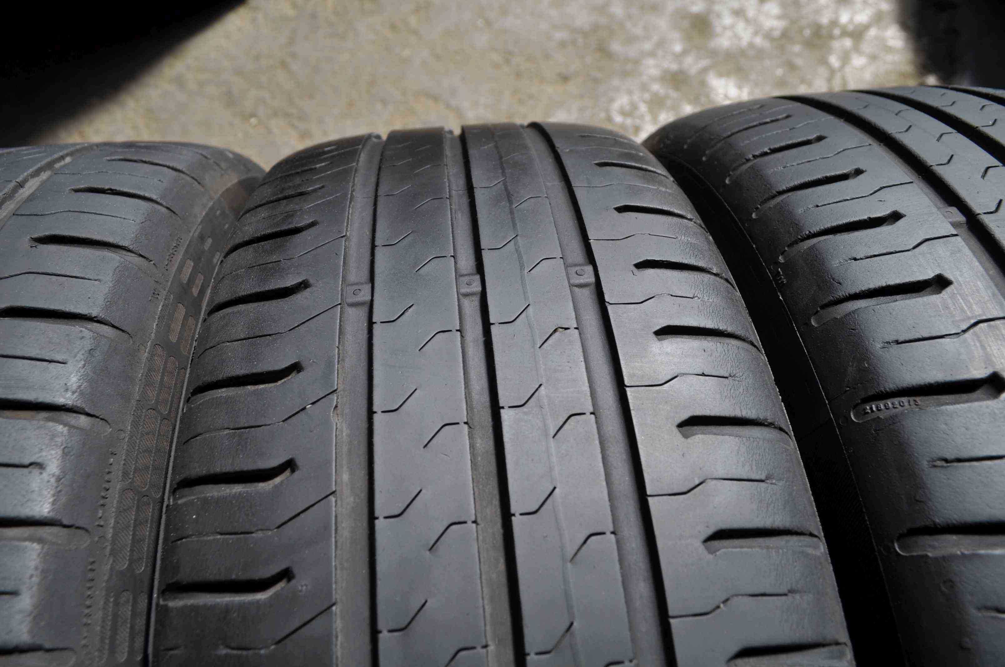 SET 2 Anvelope Vara 185/55 R15 CONTINENTAL ContiEcoContact 5 82H