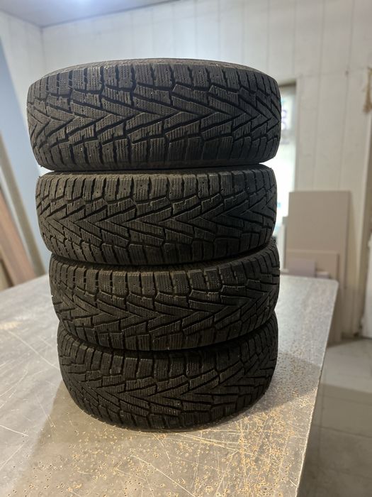 Зимние шины 265/70/16