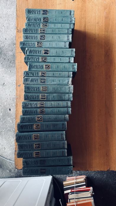 Продается библиотека книг!