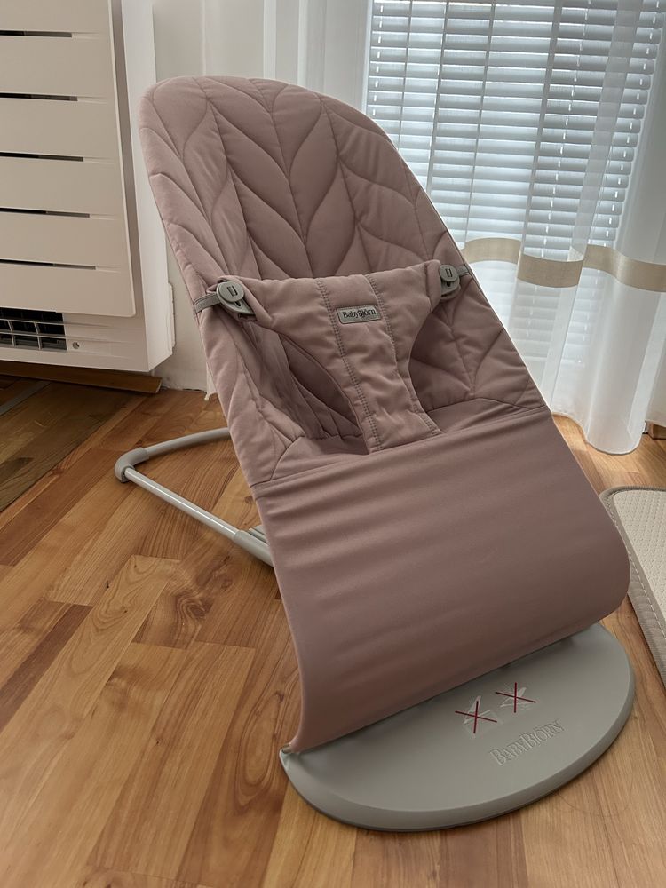 Babybjorn Bliss розов цвят