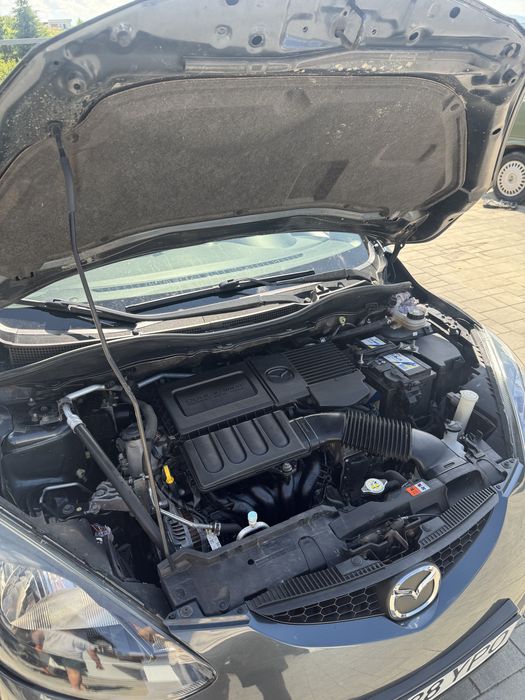 mazda 2 2008 1.3 benzina 114000 km