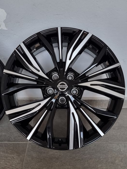 19" Оригинални джанти Nissan Juke Juk Qashqai Xtrail 5×114.3 7.5J ET35