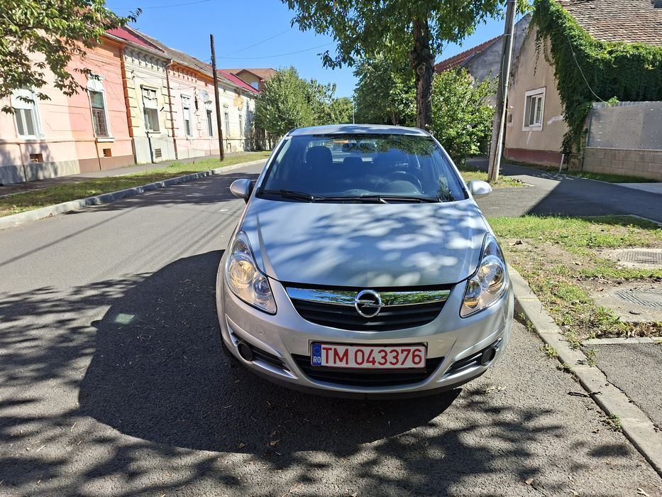 Opel corsa 1.2 benzină