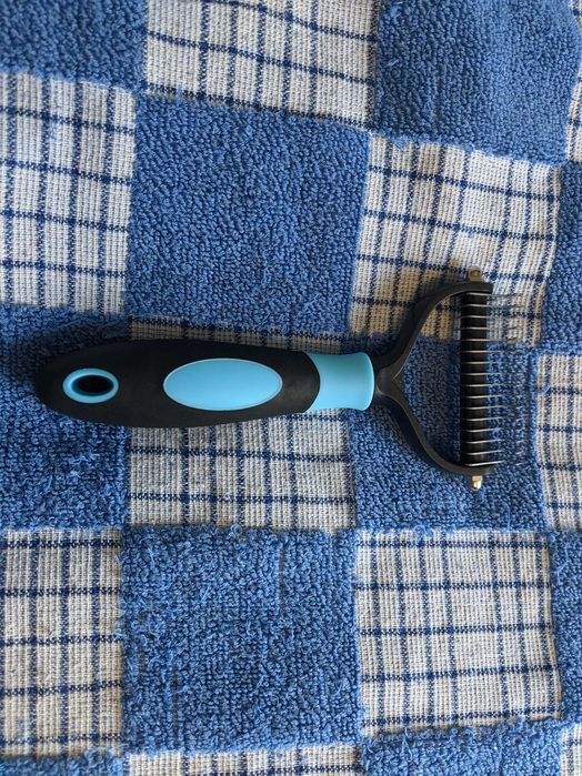 Двусторонняя расческа для шерсти, щетка для кошек и собак, колтунорез