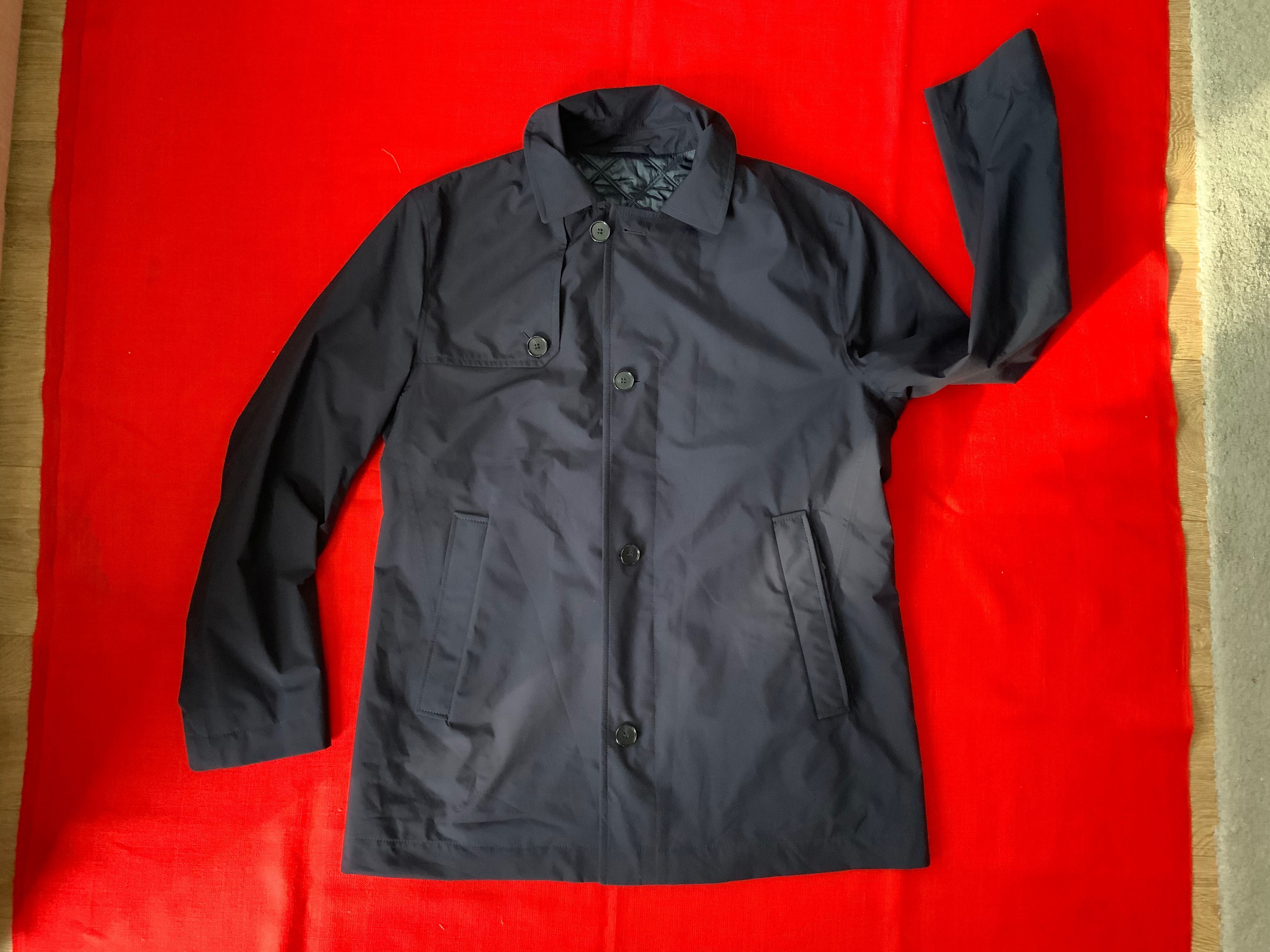 Hugo Boss gore-tex-оригинално палто,шлифер.яке,50-52л