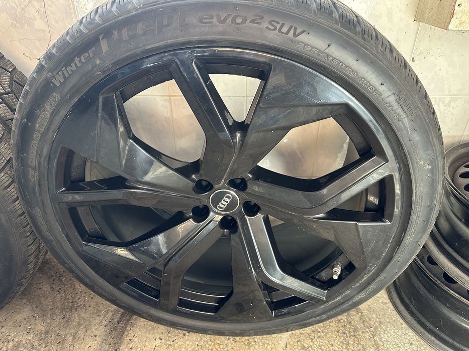 Джанти с Гуми за Audi RSQ8 SQ8 Q8 Q7 23ц