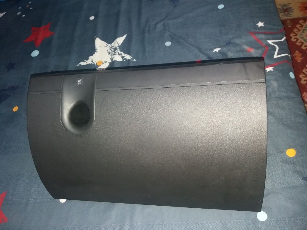 Vand 2 subwooferi JBL one