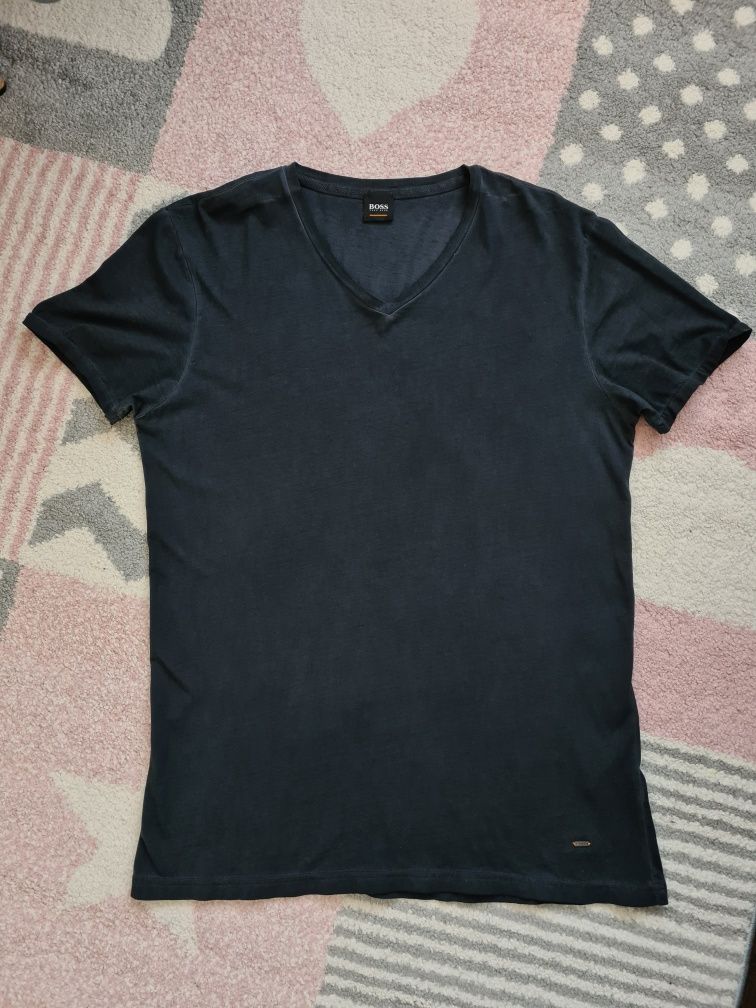 Tricou Hugo Boss marime M-L