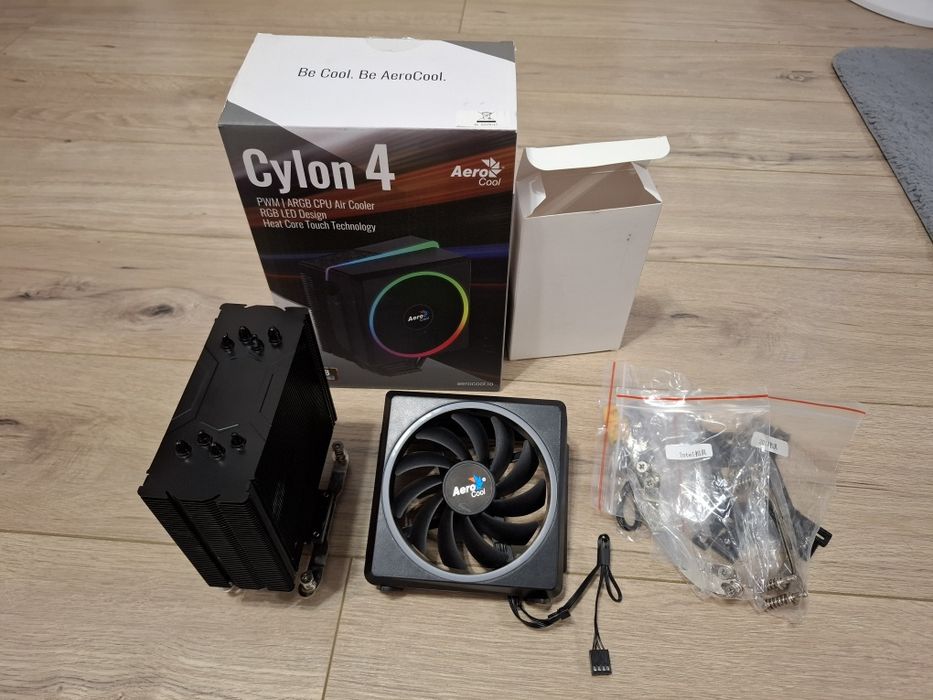 Cooler procesor Aerocool Cylon 4 RGB AMD/Intel , la cutie