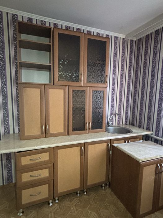 Кухонный гарнитур б/у 80тыс.