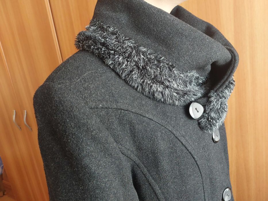 Palton negru cu lana