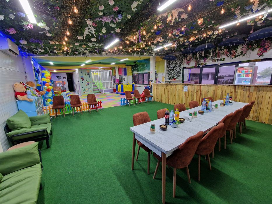 Vand afacere loc joaca