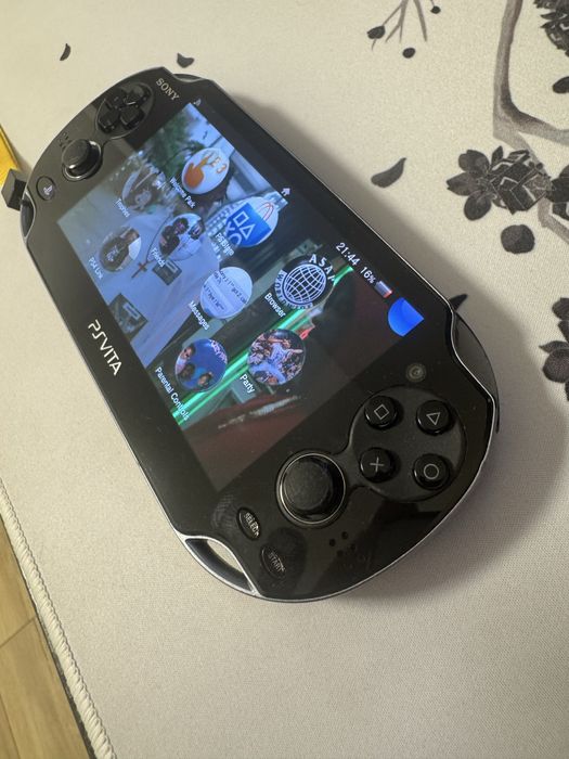 Ps Vita 1000 OLED модната 256gb