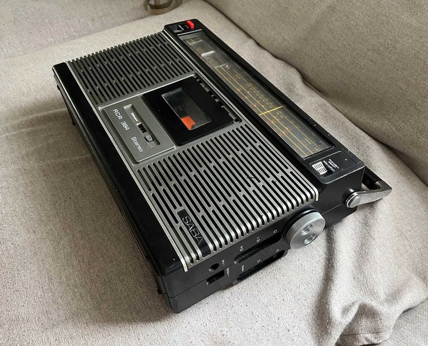 Casetofon retro SABA RCR 394 Stereo – Piesă de colecție anii ’80